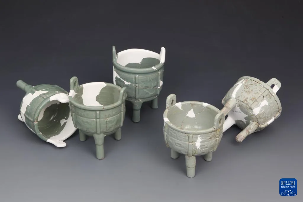 1000余件张公巷窑出土瓷器首次集中亮相 实证其官窑属性