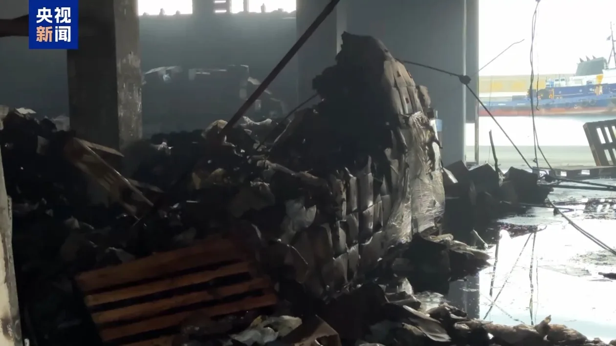 委内瑞拉港口遭袭 港口内大量医疗物资被毁